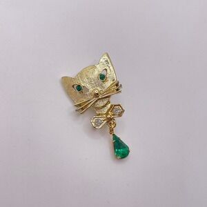 VTG 60s Oddity Cat Pin Brooch Gold Tone Faux Emerald Whimsy Retro Art Deco